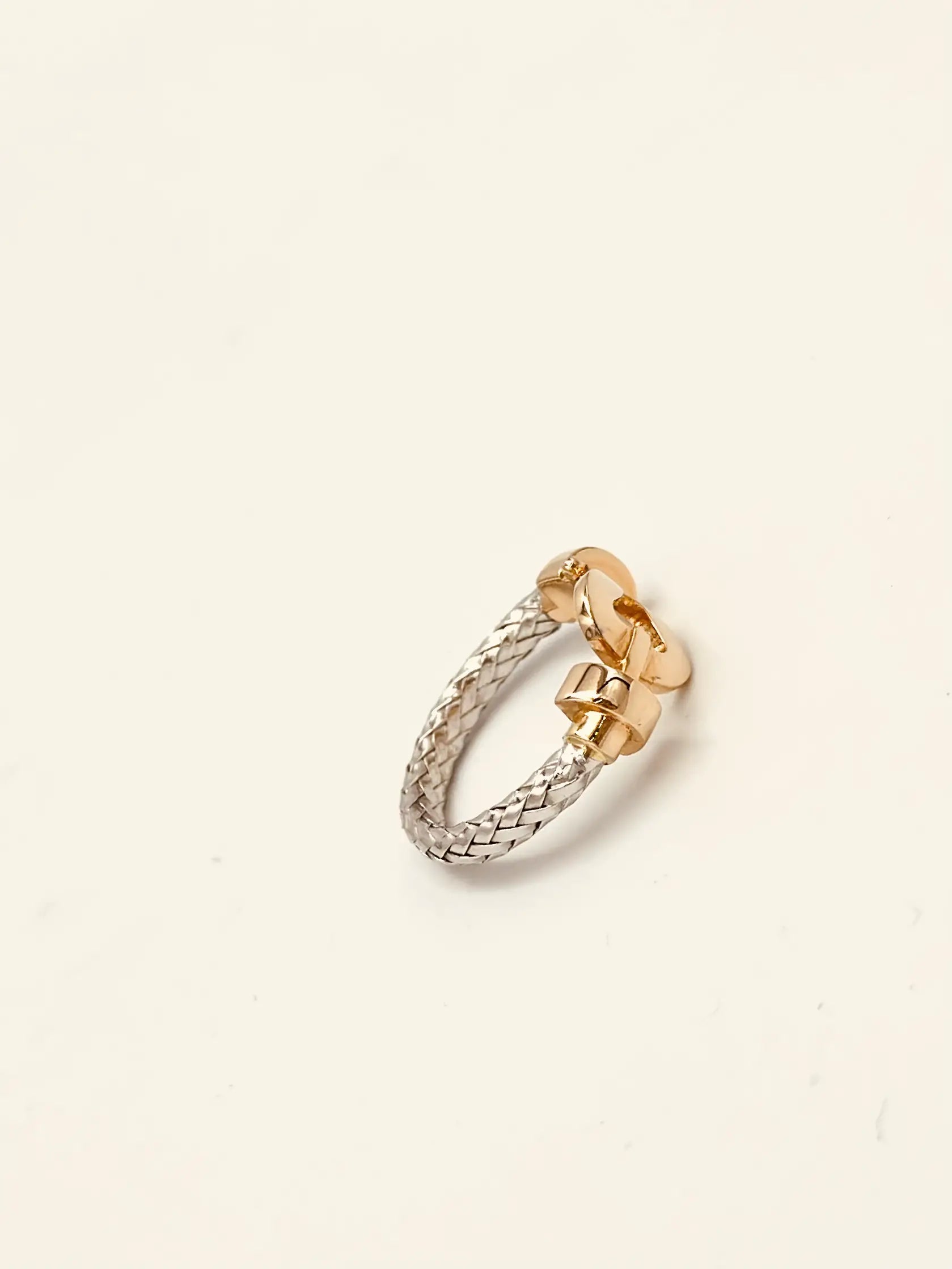 Load image into Gallery viewer, Bangle (18 Karat)
